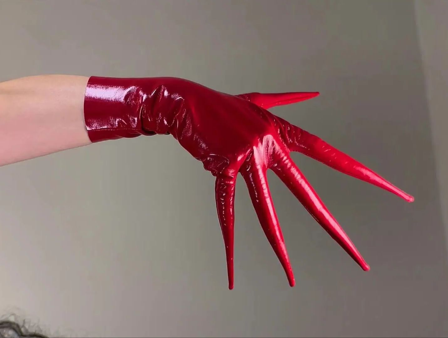 Patent Leather Shine - Parlak Kırmızı PENÇE ELDİVENLER Sivri Parmaklı