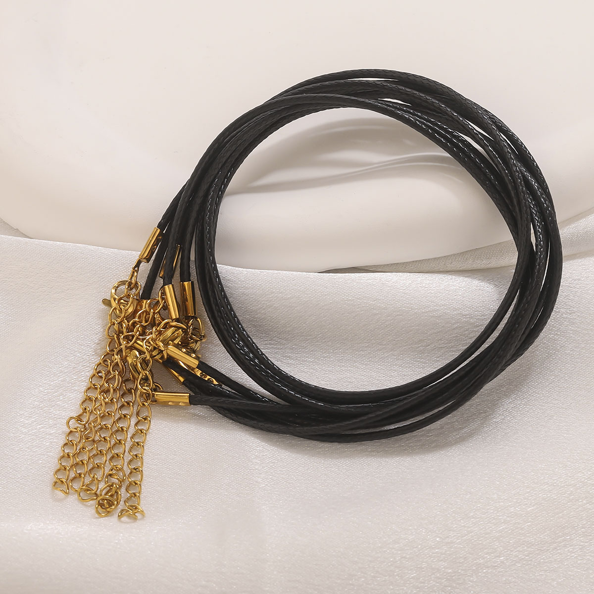5 adet Deri Kordon Kolye Pasla - Patent Leather Shine incelemesi ve fiyatı